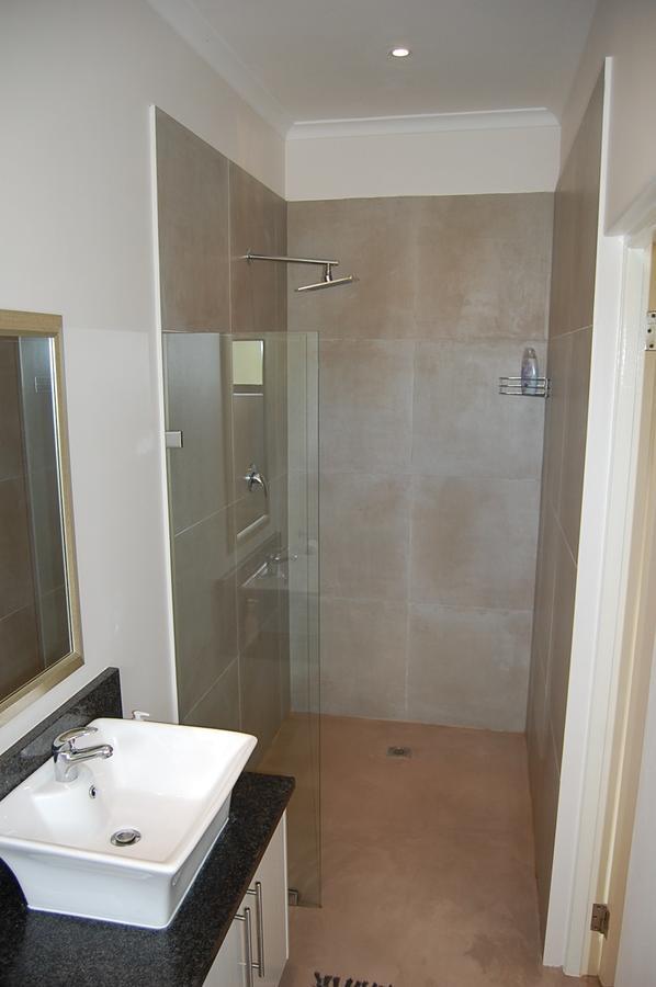 Longacre Olive & Vineyard Estate Guest House Лангебан Екстериор снимка