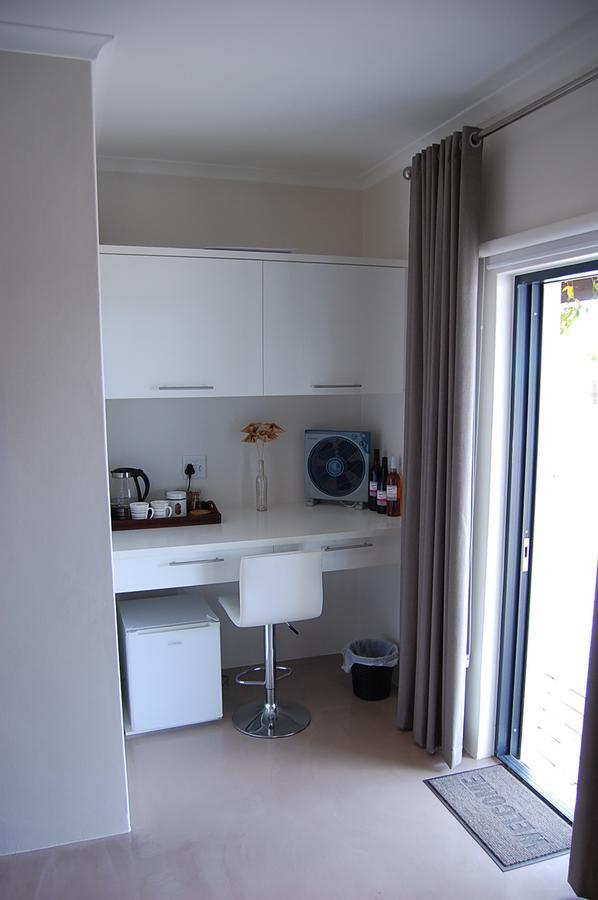 Longacre Olive & Vineyard Estate Guest House Лангебан Екстериор снимка