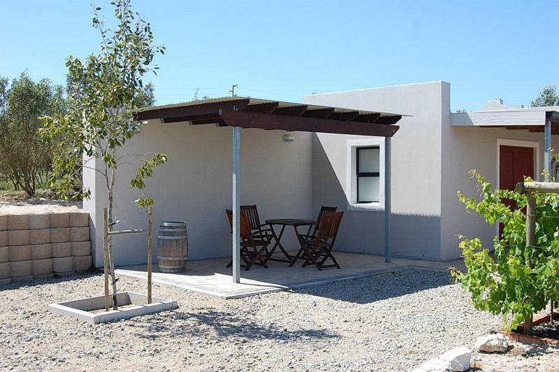 Longacre Olive & Vineyard Estate Guest House Лангебан Екстериор снимка